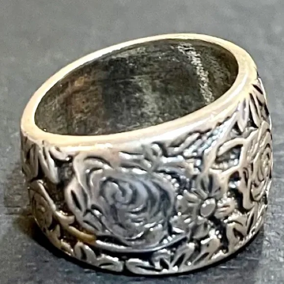 Silpada Vintage RARE Floral Garden Etched Oxidized Solid Sterling Silver Ring - Picture 4 of 7